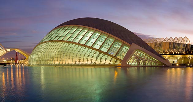 L'Hemisferic, Ciudad de las Artes y las Ciencias de Valencia | Santiago Calatrava