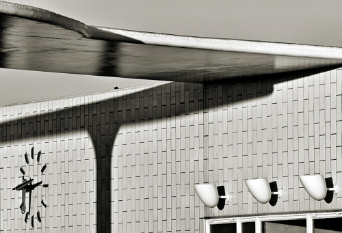 Arne Jacobsen. Texaco Gas Station. Skovshoved 1936 Photographer Lotte Grønkjær