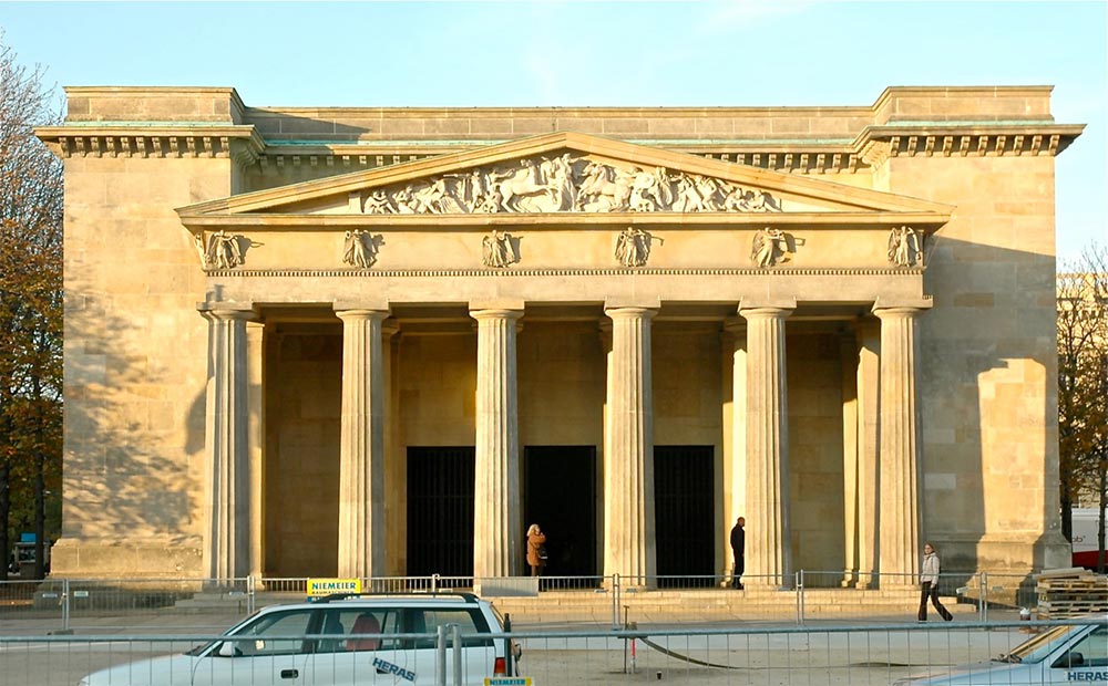Neo-clasicismo auténtico la “Neue Wache”, Palacio de la Guardia, en Berlín (1818) de Karl Friedrich