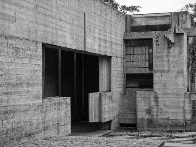 Carlo Scarpa – Brion-Vega Cemetery