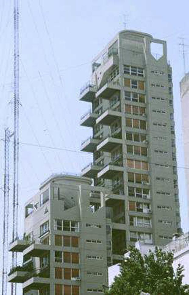 Conjunto de Viviendas Castex 1975-1985 | arquitectura.com