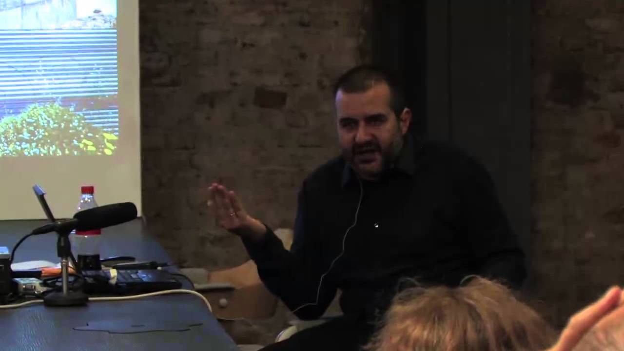 ara arquitectura – ara crítica · Fredy Massad