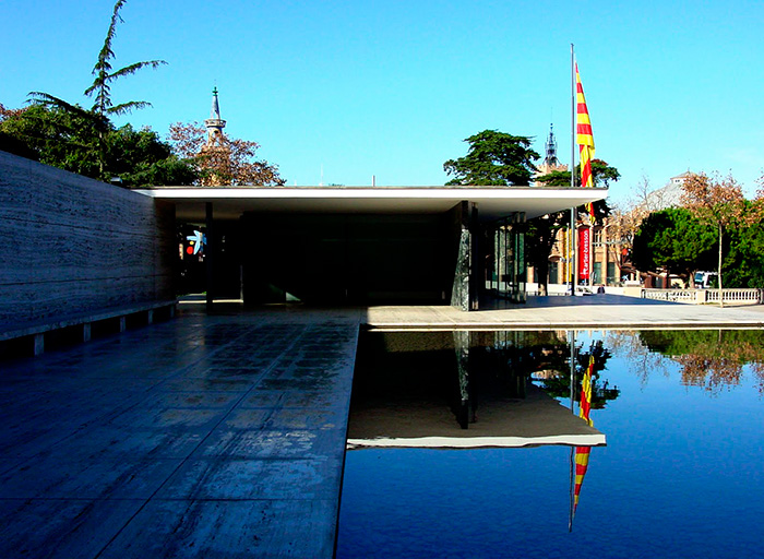 Mies van der Rohe. Pabellón Alemán en la Exposición Universal de Barcelona, España, 1929. (Fotografías: Arq. Fernando Freire Forga).