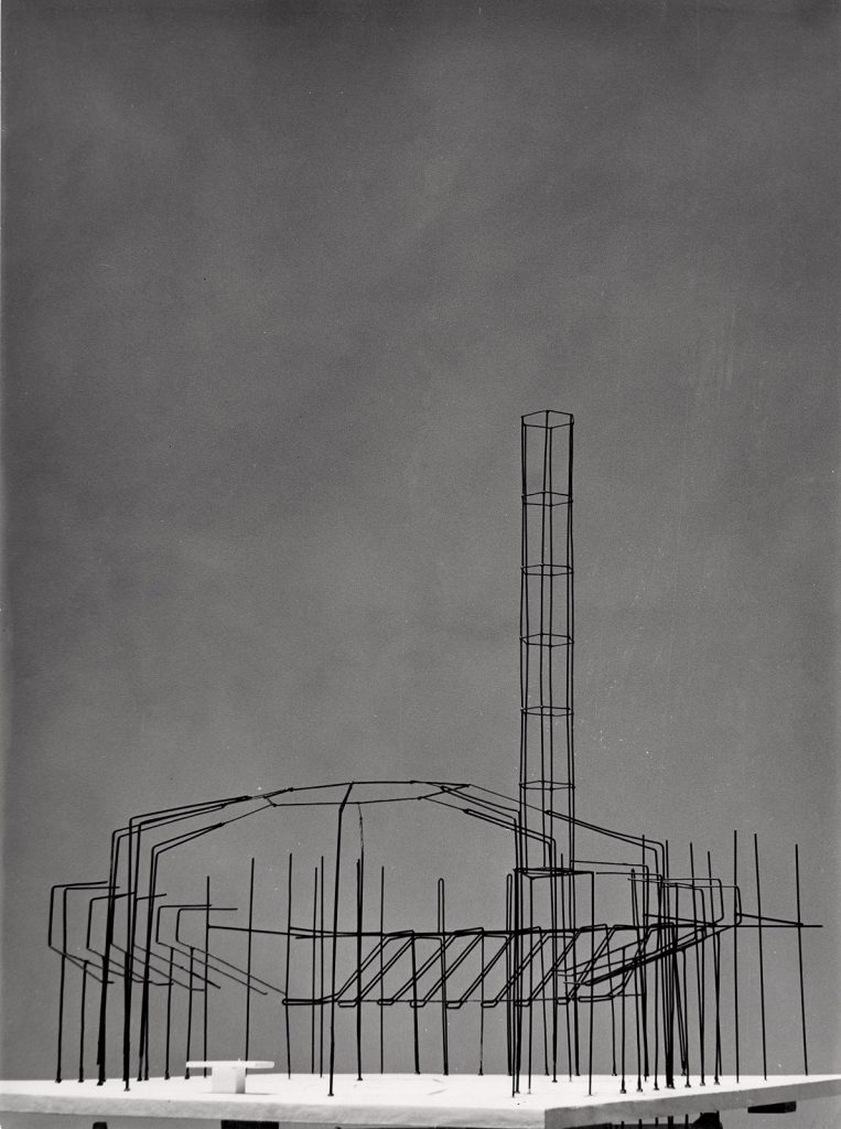 DESCONOCIDO. Iglesia parroquial de la Virgen de la Providencia y San Cayetano, Madrid, 1959. Juan de Haro Piñar. Archivo Servicio Histórico COAM
