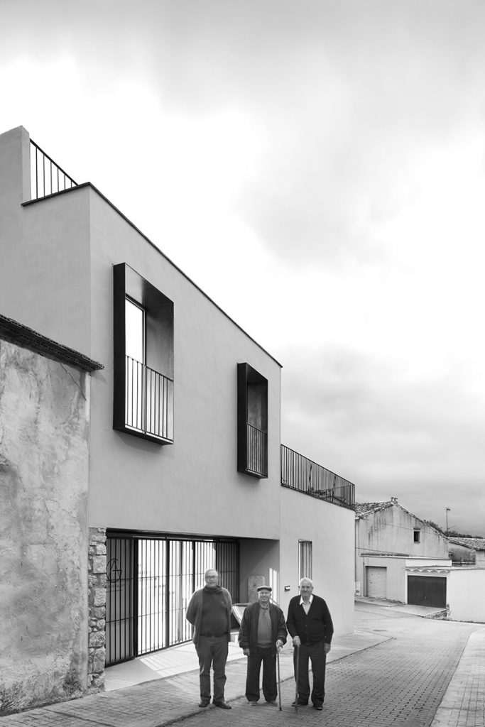 Font de l'Art Adsubia. Vivienda entre medianeras nomarq estudi d’arquitectura o9 exto5