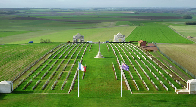 Serre Road Cemetery, Edwin Lutyens (1869-1944)