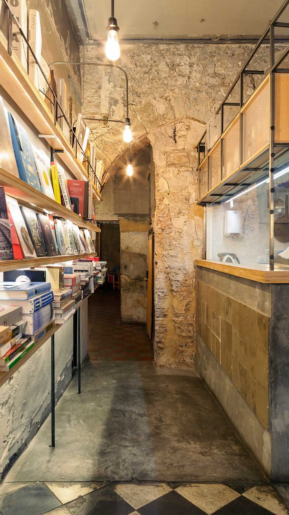 Muez Gastro Librería El Tejado Azul o11 into2