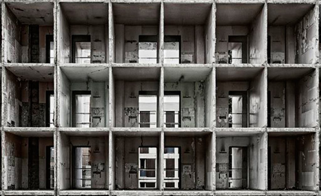 Fragmento de la obra maison de poupées del fotógrafo Francis Meslet