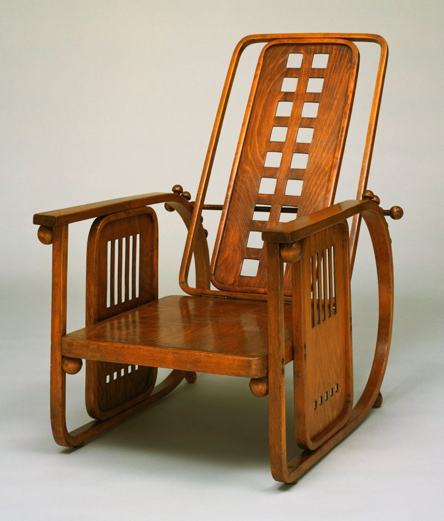 Josef Hoffmann. Sitzmaschine Chair with Adjustable Back (model 670) c. 1905