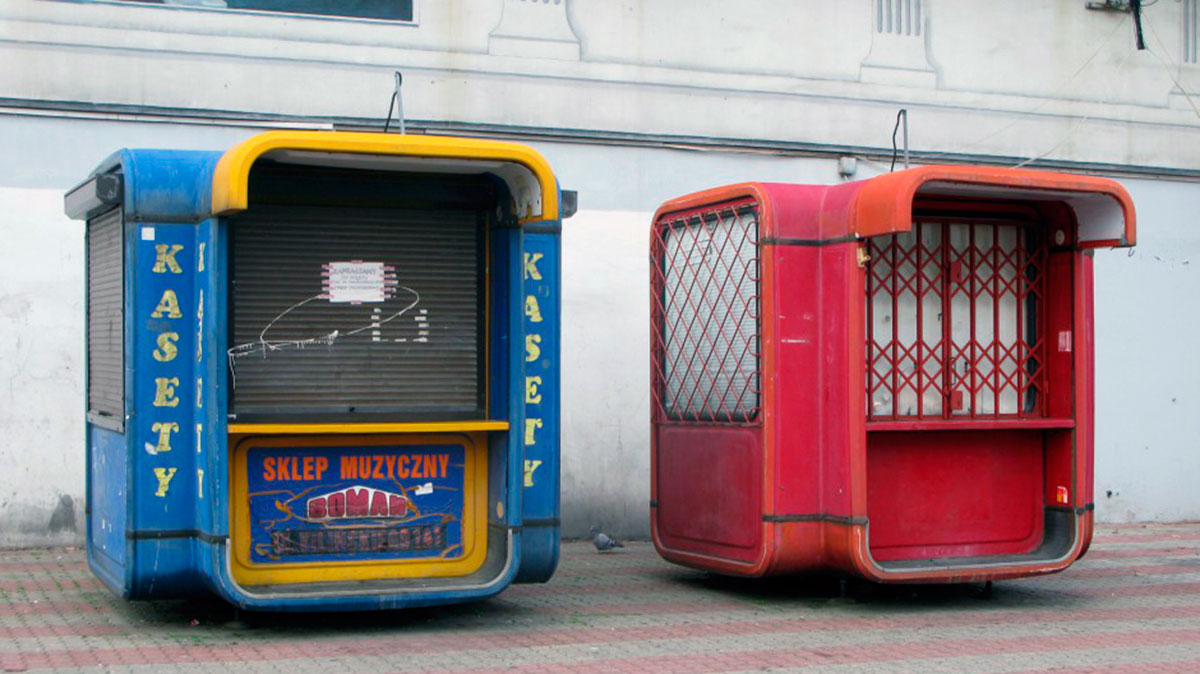 El mobiliario urbano y la revolución. Los kioscos | Jelena Prokopljević