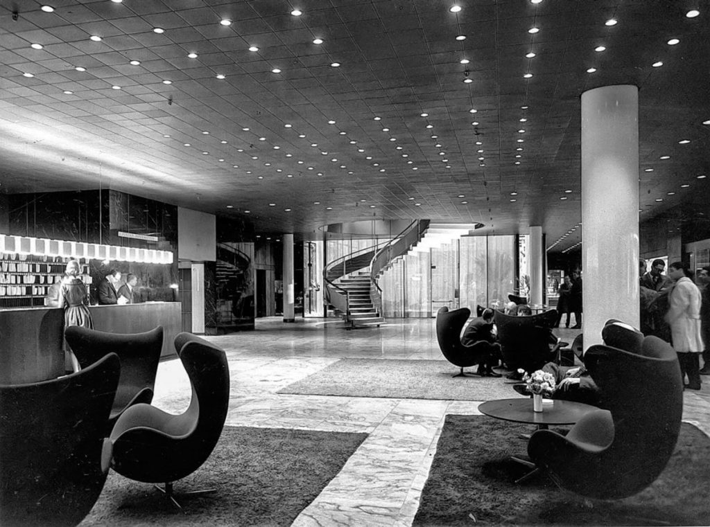 SAS Hotel Lobby, Arne Jacobsen