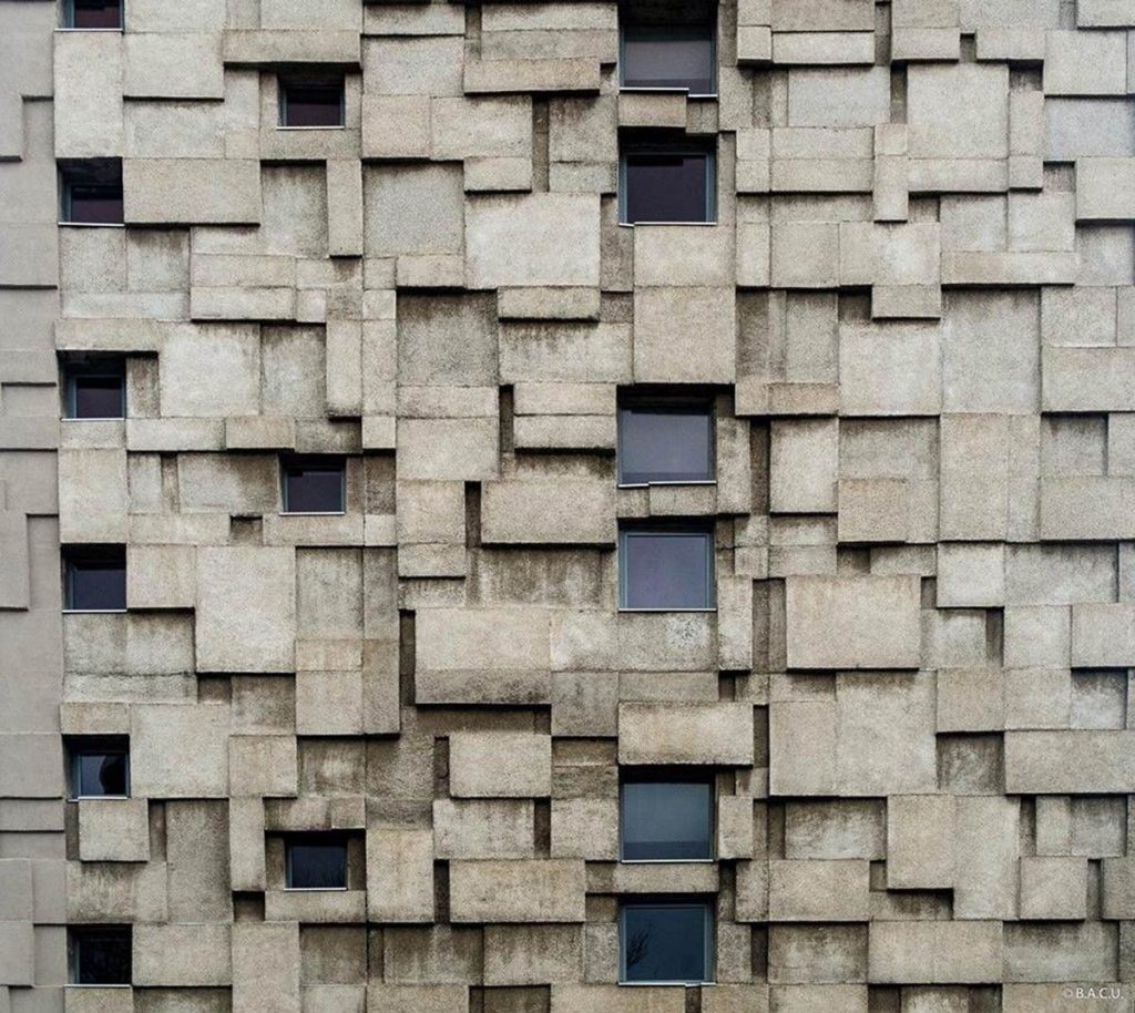 Edificio de correos y telefonía, Cluj-Napoca, Romania, Vasile Mitrea arq. 1966-69. Foto: D. Rusu © BACU