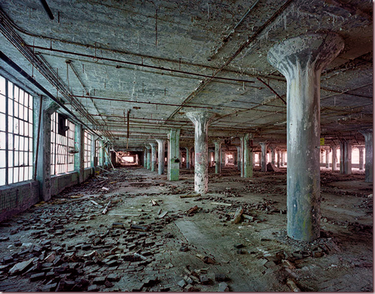 Cronópolis, bajo la sombra de Detroit. Fisher Body 21 Plant , Detroit.
