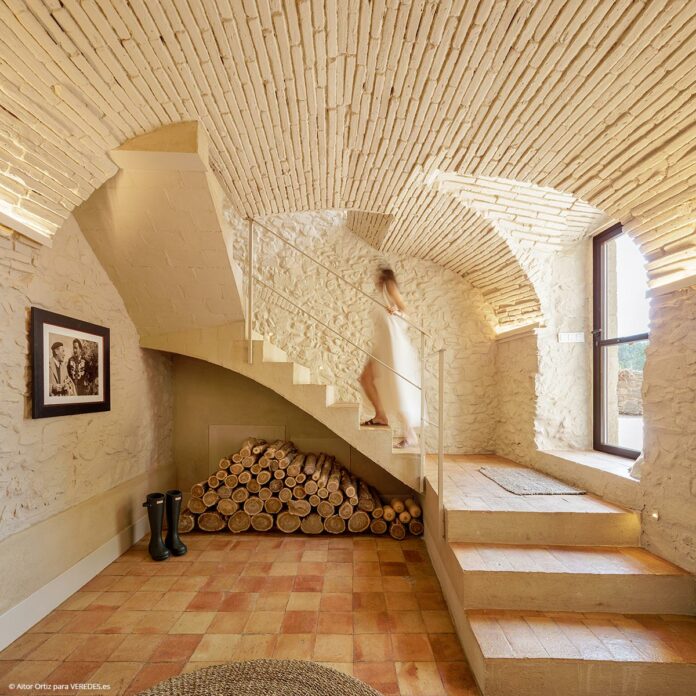 Can Freixes. Masía en la comarca del Baix Empordà Pepe Gascón Arquitectura - Josep Curanta