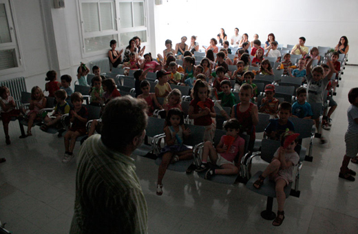 ¿Qué es Arquitectura Educación de arquitectura para la infancia Jorge Raedó Álvarez Ya en el colegio Isabel de Villena, Ton Salvadó dio una charla sobre la poesía de la lu