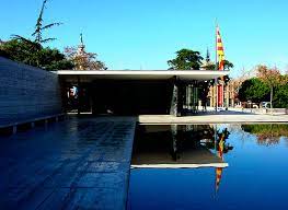 Arquitectura Moderna. Un Pabellón Alemán para la Exposición Universal de 1929. Mies van Der Rohe, Barcelona – España. Imágenes recopiladas de internet