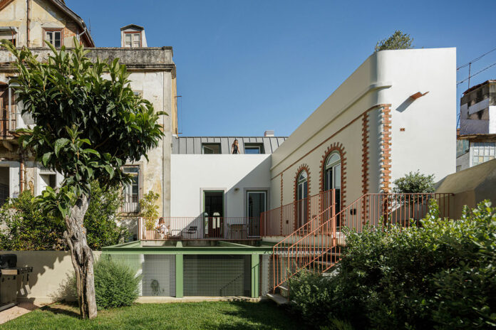 Possidónio da Silva 37 Fragmentos © Ivo Tavares Studio 28