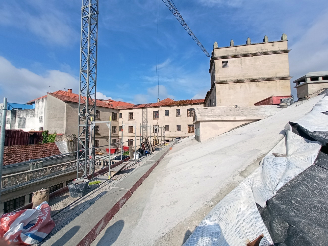 Rehabilitacion cubierta Parador Pontevedra SIATE DE CUBIERTA ONDULINE