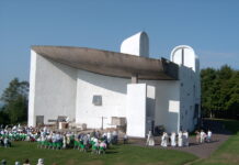 Le Corbusier y Todo llega al mar (III)