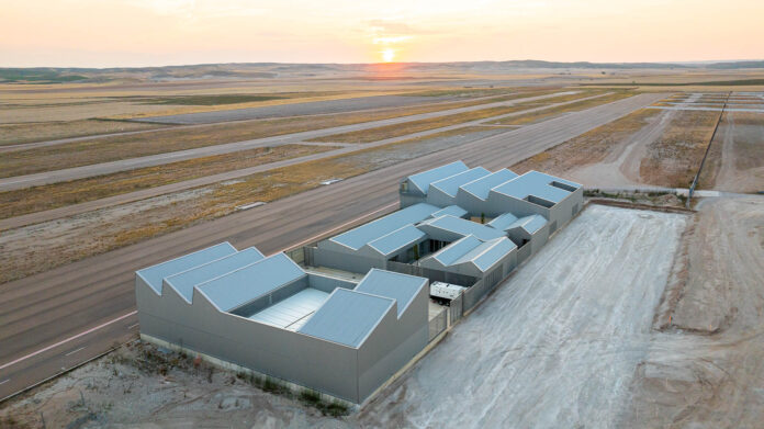 Base de Emergencias para albergar los Helicópteros de Transporte Sanitario, Protección Civil y Gestión Forestal del Gobierno de Aragón 4 Base de Emergencias para albergar los Helicópteros de Transporte Sanitario, Protección Civil y Gestión Forestal del Gobierno de Aragón 4