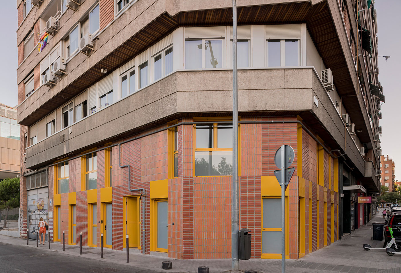 Apartamentos en un almacén OOIIO Arquitectura © javier-de-paz-01
