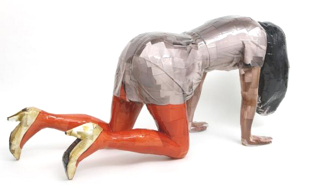 Tiempo Miquel Lacasta una fotografía escultórica del artista coreano Gwon Osang, 2008, Red Tiempo Miquel Lacasta una fotografía escultórica del artista coreano Gwon Osang, 2008, Red