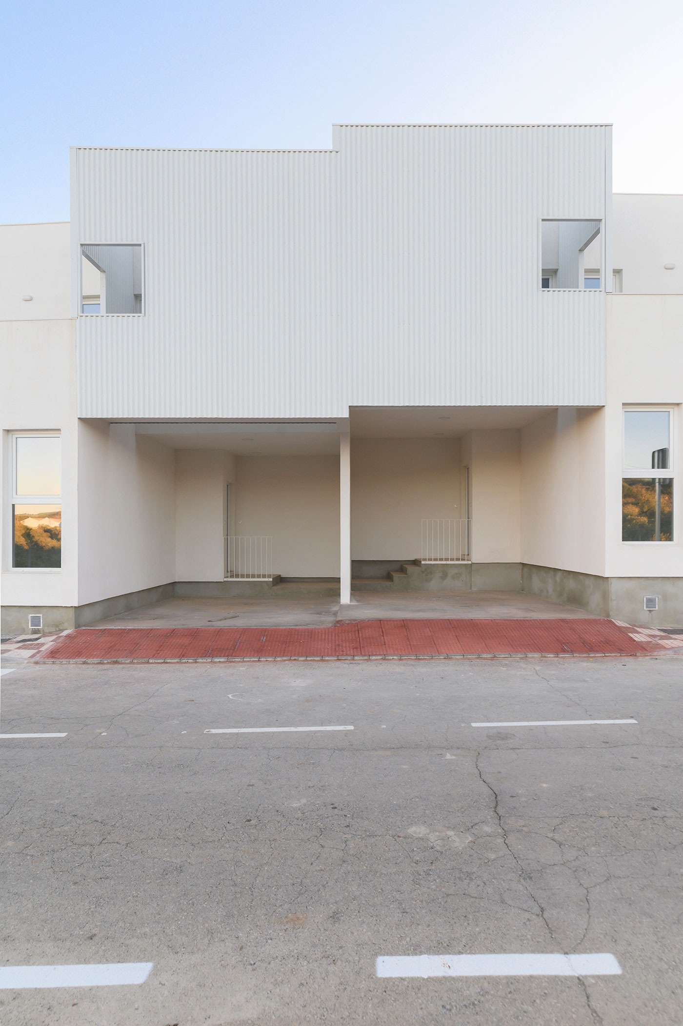 28-patios-y-14-viviendas-sociales--Crearctive-S.Coop.-And---Estudio-RKT-©-Nicolás-Díaz-3