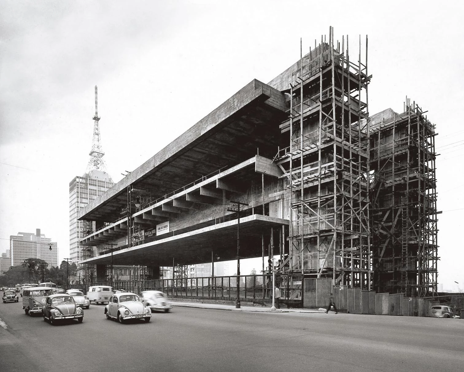 Vigas David García-Manzanares Vázquez de Agredos 7 Estructura en construcción. Fuente AV Vigas David García-Manzanares Vázquez de Agredos 7 Estructura en construcción. Fuente AV