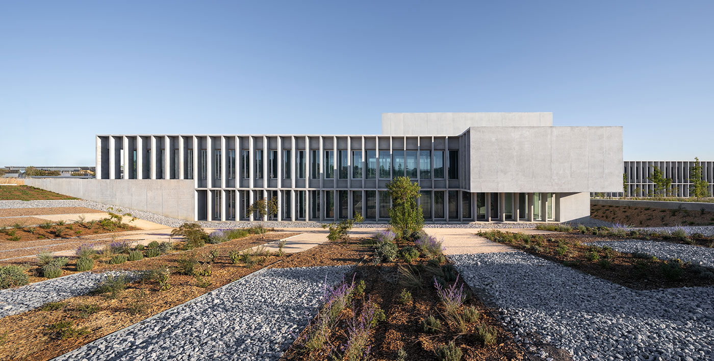 Facultad de Turismo, Universidad de Málaga Vaillo +Arquitectos © Rubén Pérez Bescós 4.Urbanización-1