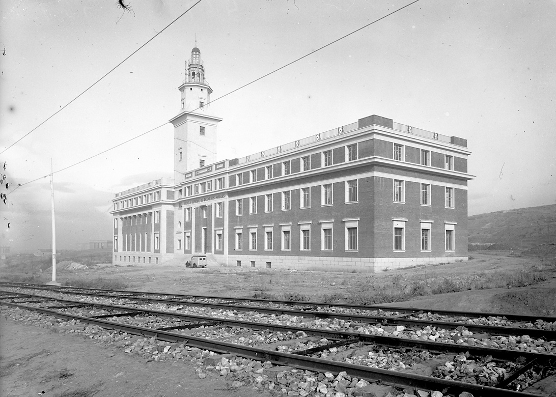 XIV Congreso Docomomo Iberia 2027. Universidades y Modernidad. Edificio para Escuela Pedagógica de Ingeniería Naval