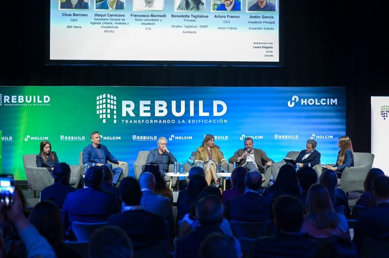 REBUILD 2026 ha albergado el Congreso de Arquitectura Avanzada y Construcción 4.0, que ha citado a 732 expertos REBUILD 2026 ha albergado el Congreso de Arquitectura Avanzada y Construcción 4.0, que ha citado a 732 expertos
