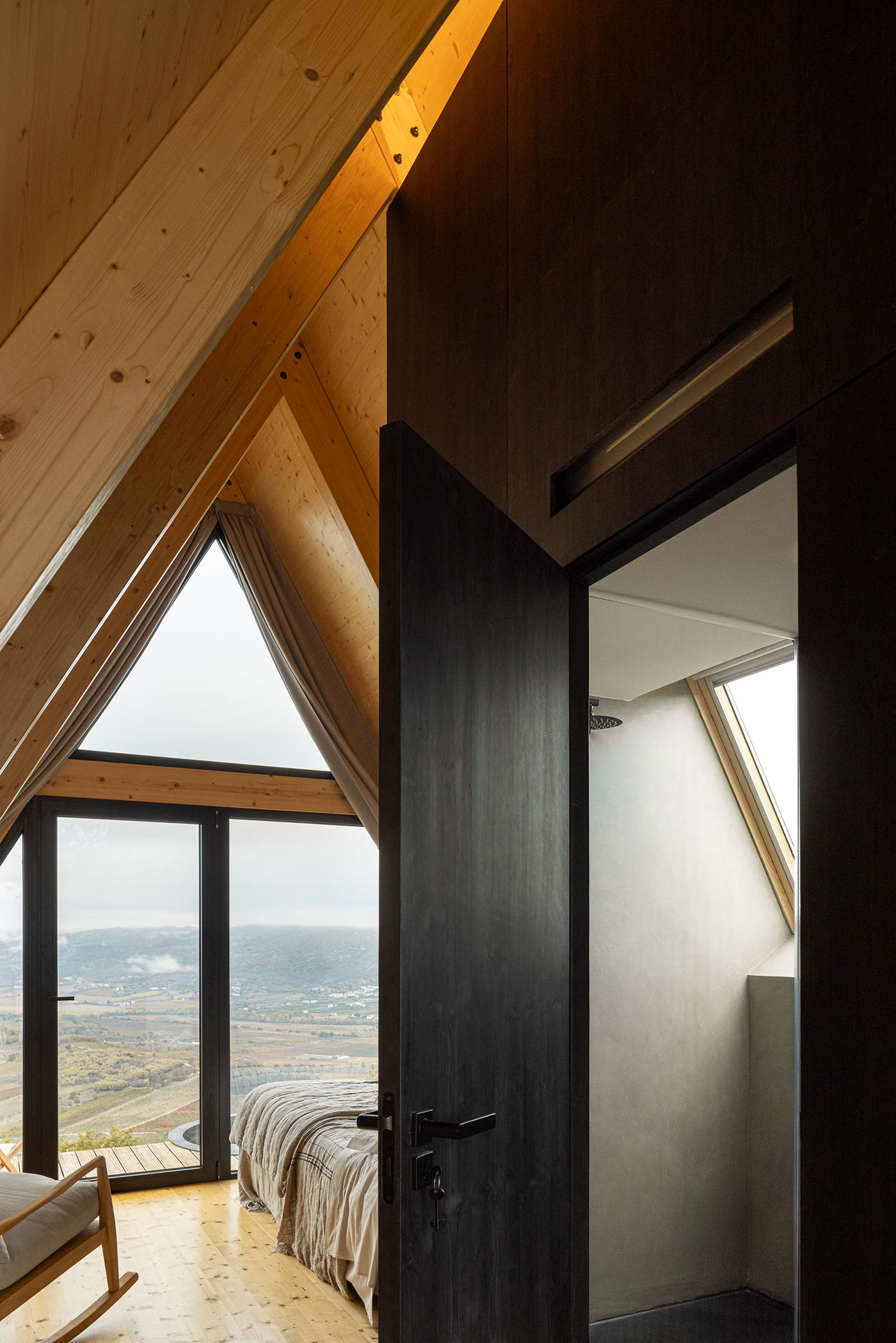 Abrigos de Montanha Filipe Pina Arquitectura © Ivo Tavares Studio 14