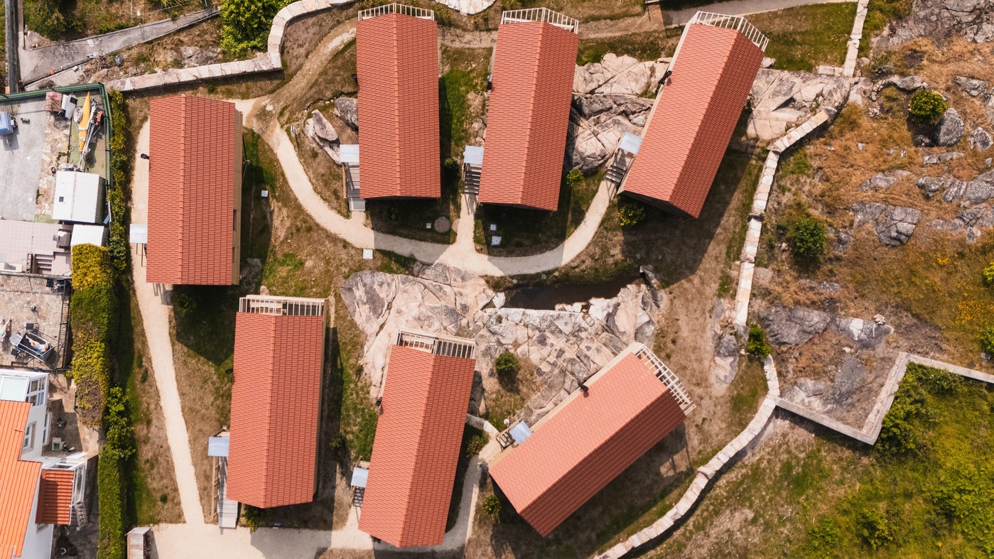 Refuxos de Porto Quilmas Reinterpretar la arquitectura vernacula desde la cubierta