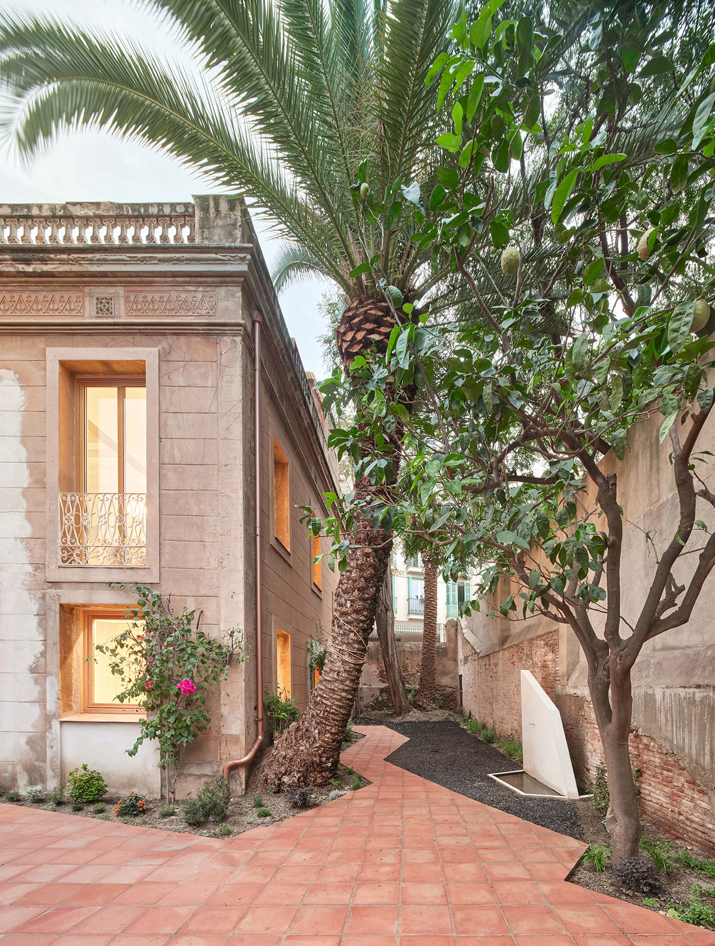Villa-Parque-by-h3o-architects_Photo-by-Jose-Hevia_7