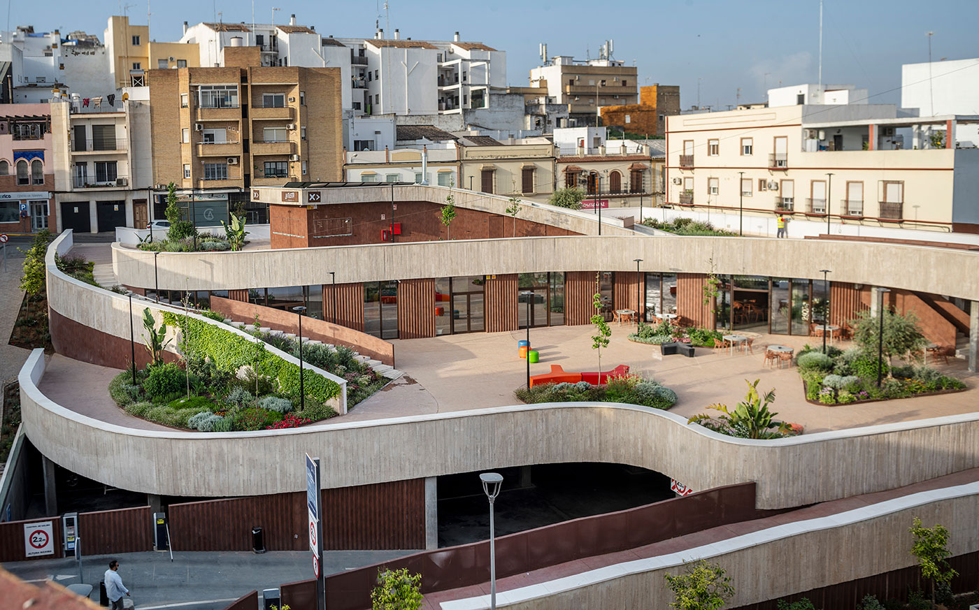 Casa de la Juventud de Alcalá de Guadaíra Retuerto Arquitectos - dunar arquitectos © RN Fotógrafos Nicolás Yazigi 1