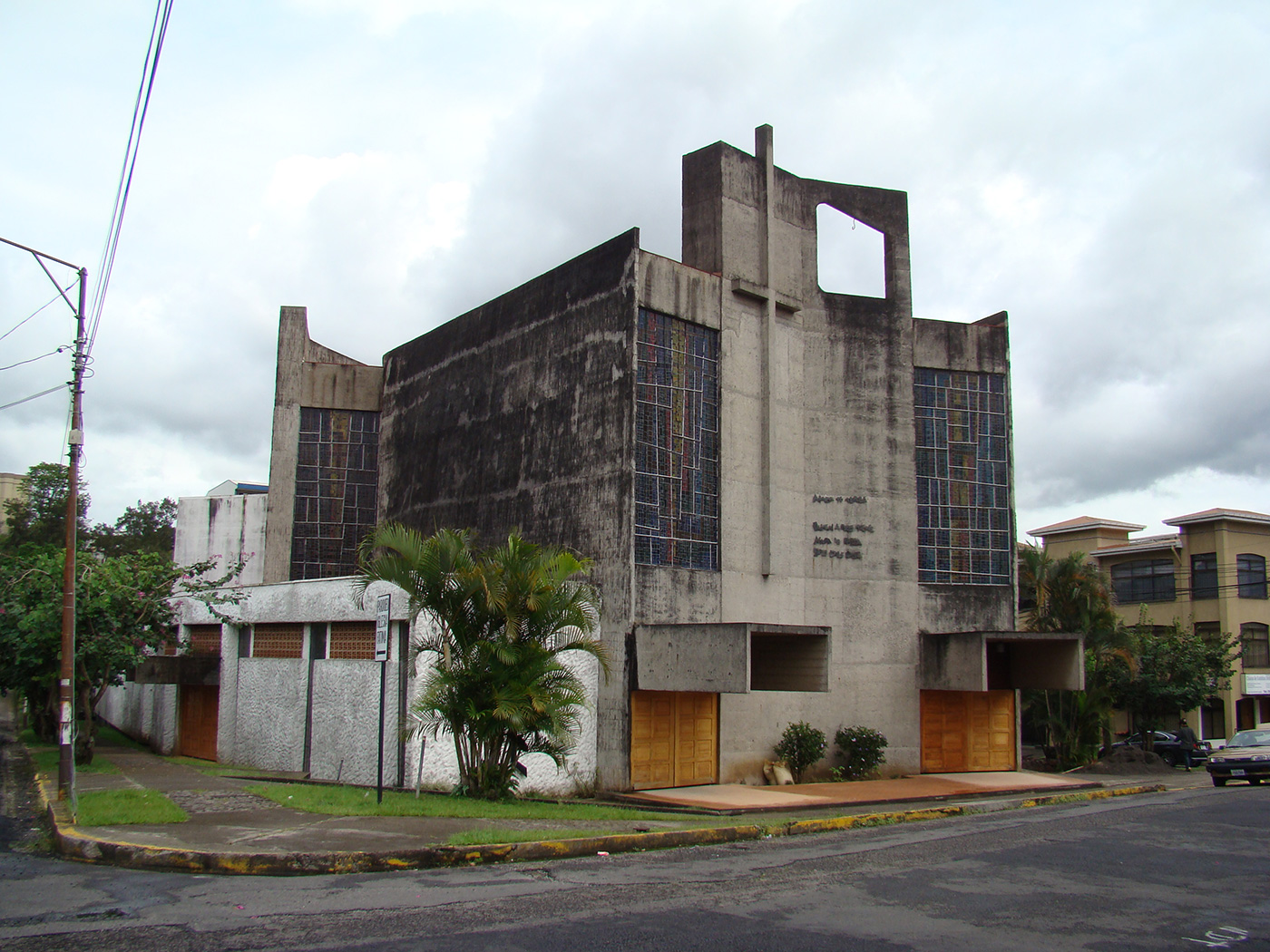 Iglesia de Nuestra Señora de Fátima (1969) en San Pedro de Montes de Oca (Costa Rica) 02A