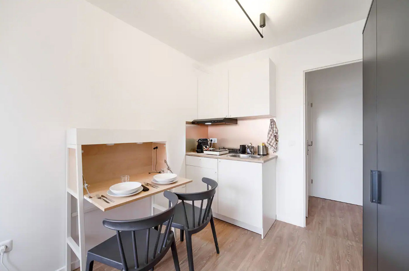 La crisis de vivienda es también una crisis de diseño Seis estrategias de diseño residencial que podrían reducir a la mitad la demanda de vivienda Beatriz Ramo 5 Activation-Kitchenette