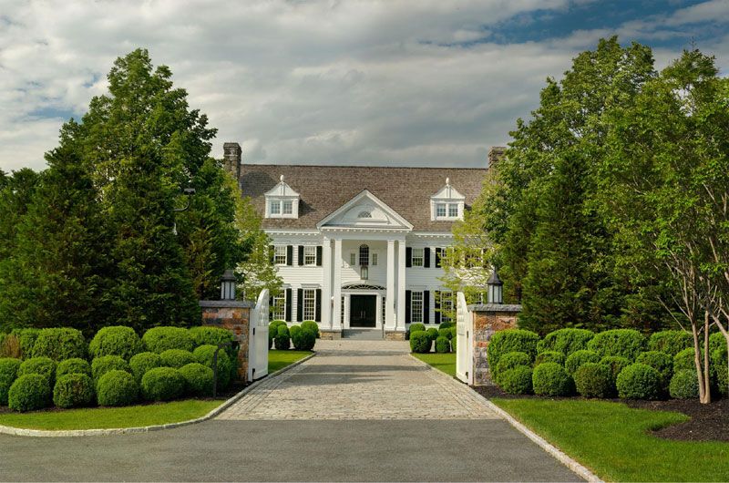Thalía y Tommy Mottola venden mansión con su propia isla privada. Simetría y no sé si física cuántica (II) José Ramón Hernández Correa Thalía y Tommy Mottola venden mansión con su propia isla privada