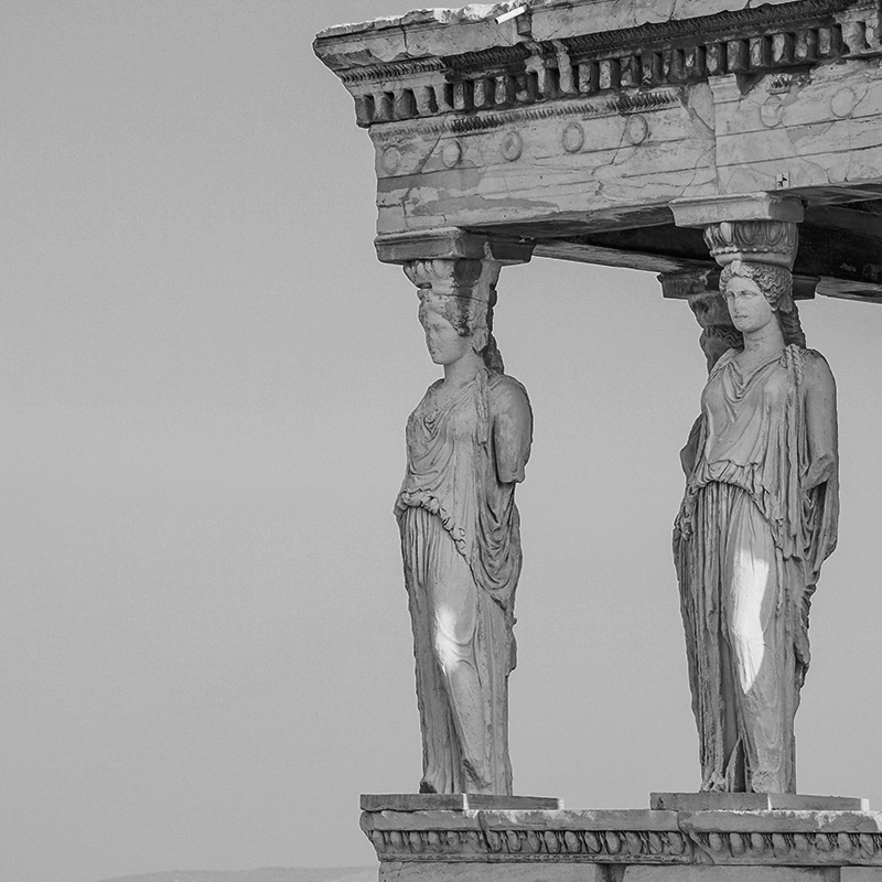 Erecteón con las Cariátides en la Acrópolis de Atenas (Grecia) © Ana Esteban Maluenda, 2021