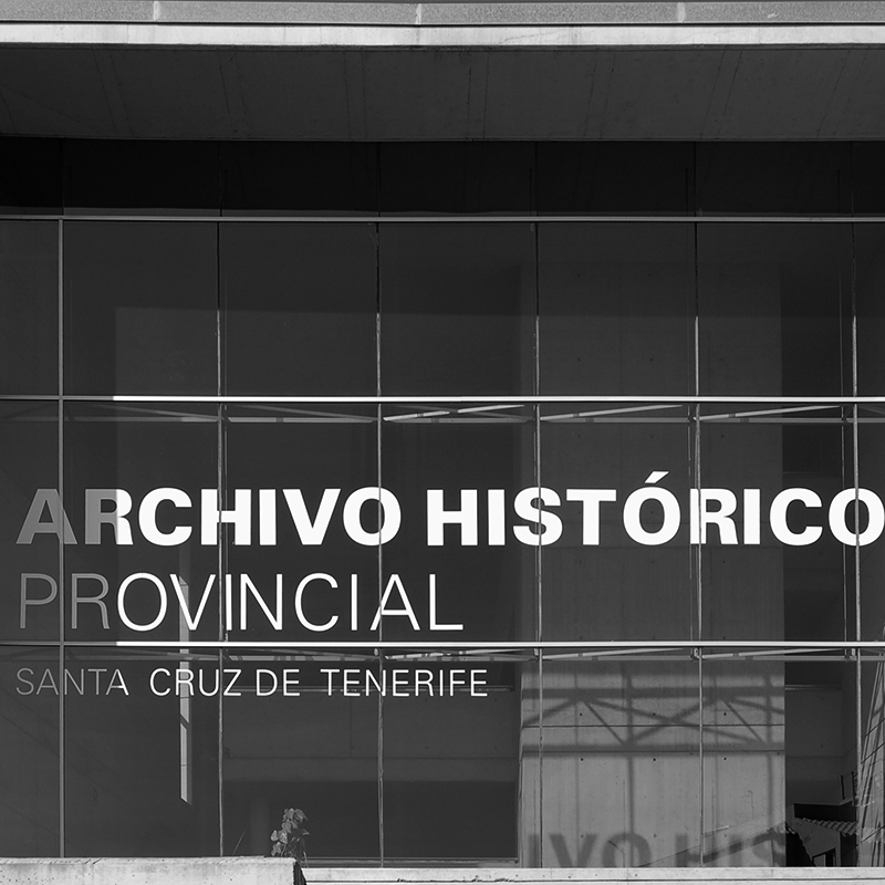 VAD12 Las fuentes Una revisión crítica del Archivo Histórico Provincial de Santa Cruz de Tenerife, obra del arquitecto Andrés Perea Ortega Antonio Estepa Rubio