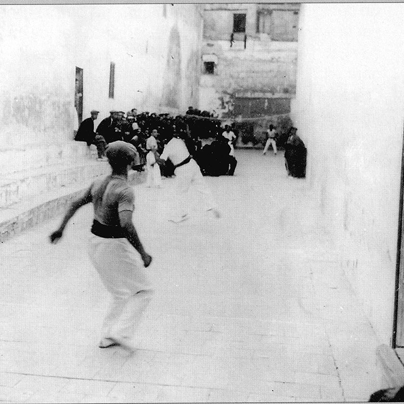 VAD15 La memoria Sergio Varea Giménez. El trinquet, jugando con el espacio